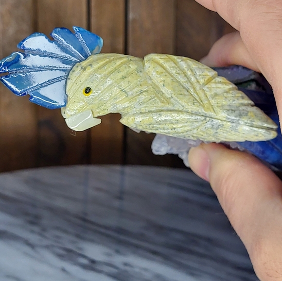Amethyst Stone Parrot - Picture 17 of 17